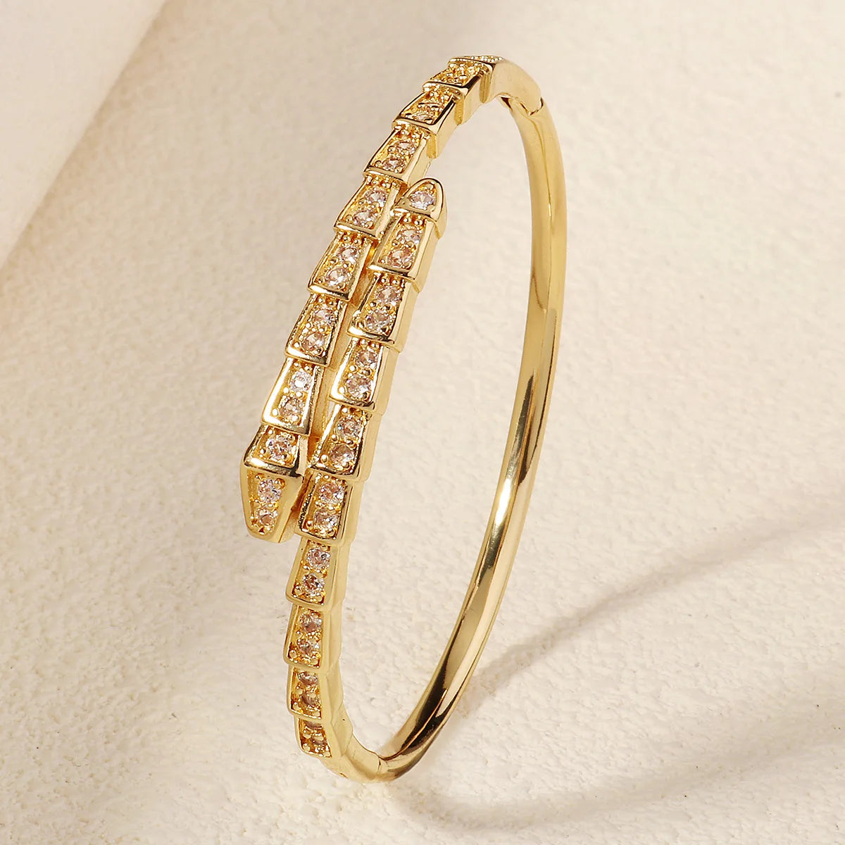 Kupfer mit Zirkonium Öffnung weiblich einfach trendiges Armband Damen Edelstahl Schmuck Luxus