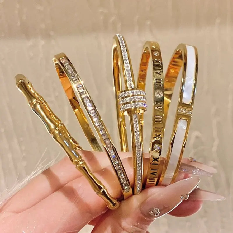 1pc Titanium Steel Gold Bracelet, Fashionable Classic Style, Stainless Steel Bracelet, Inlaid With Zircon,For Women's Daily Wear