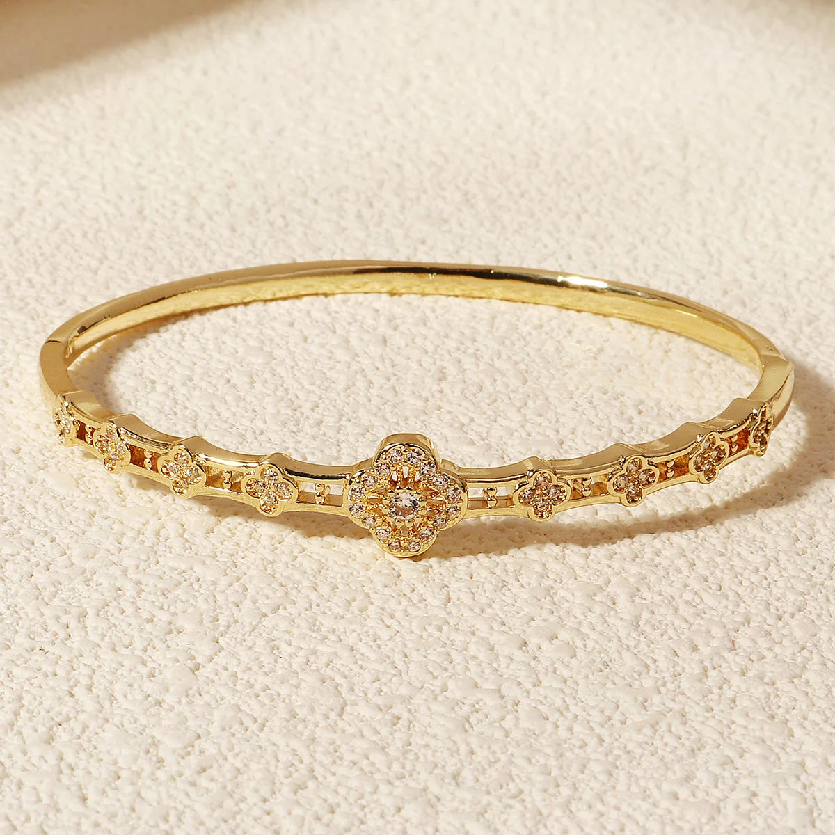 Kupfer mit Zirkonium Öffnung weiblich einfach trendiges Armband Damen Edelstahl Schmuck Luxus