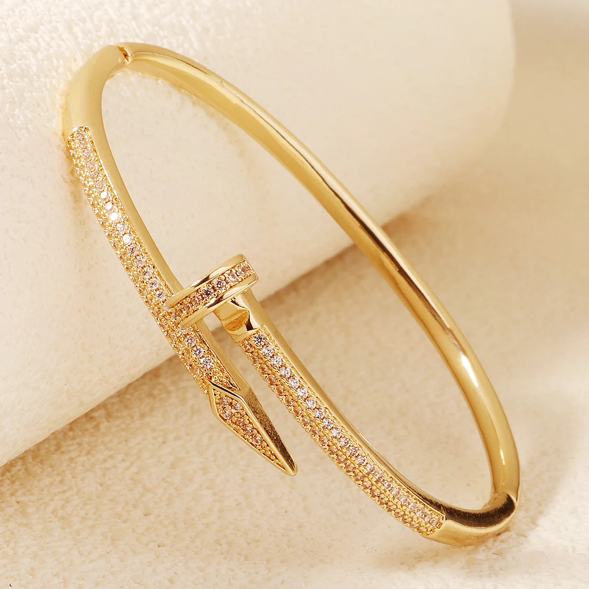 Kupfer mit Zirkonium Öffnung weiblich einfach trendiges Armband Damen Edelstahl Schmuck Luxus