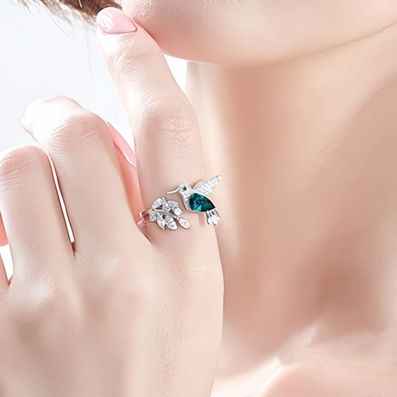 Elegante verstellbare Kolibri-Ringe aus natürlichem blauem Stein für Frauen, glasgefüllte Ringe
