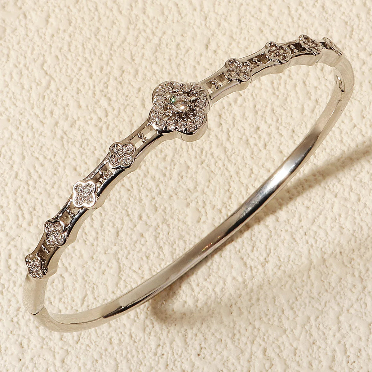 Kupfer mit Zirkonium Öffnung weiblich einfach trendiges Armband Damen Edelstahl Schmuck Luxus